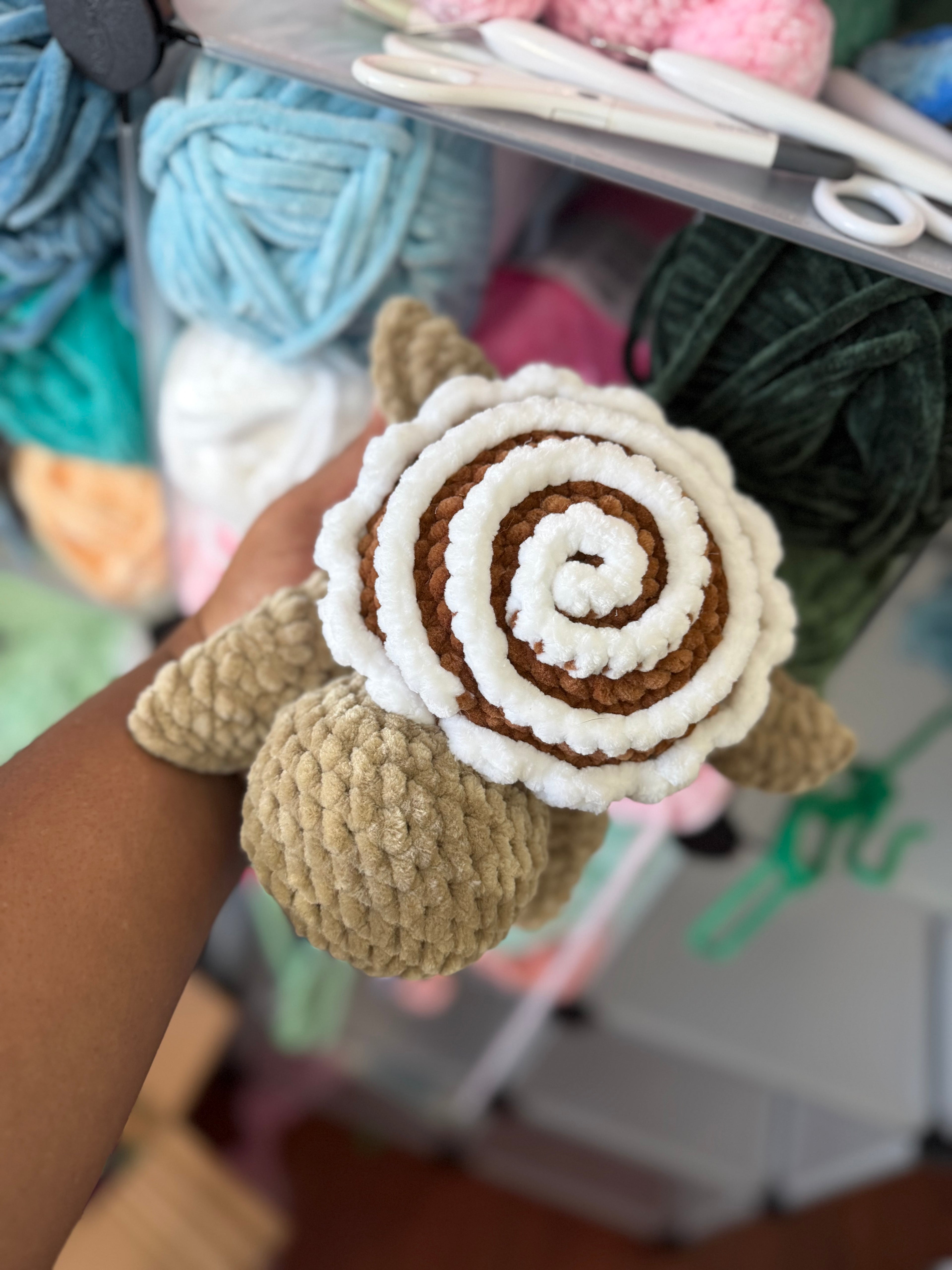 Cinnamon roll turtle